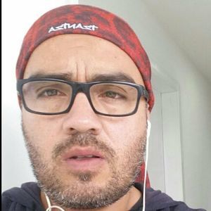 Meet your Posher, Karlos